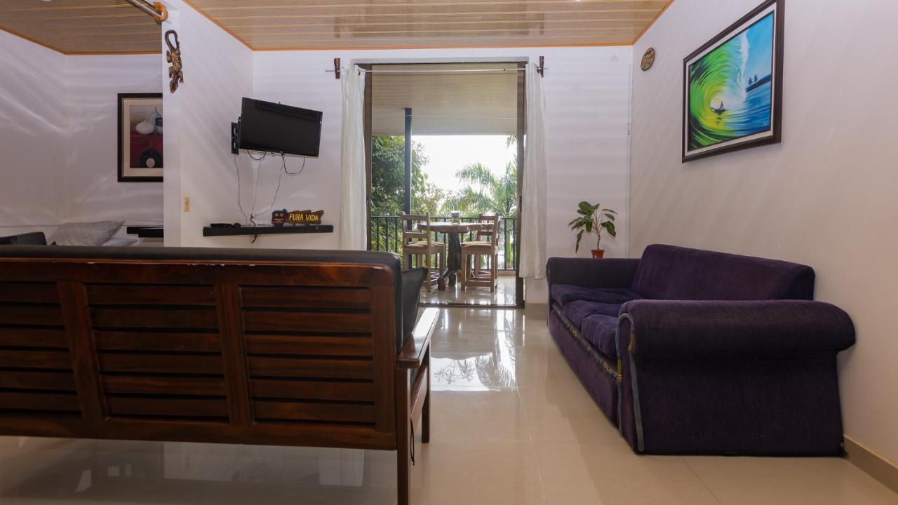 Hotel Casa Federico Quepos Esterno foto